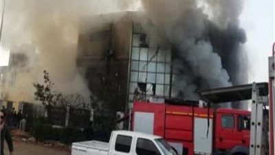 حريق هائل بمحل إطارات بالمنوفية