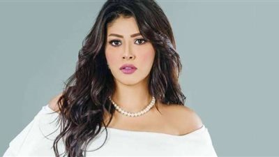 بإطلالة كاجوال أنيقة.. أميرة الشريف تبهر جمهورها في أحدث ظهور