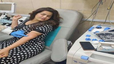 بالصور.. سما المصري تخطف الأنظار في معهد الأورام