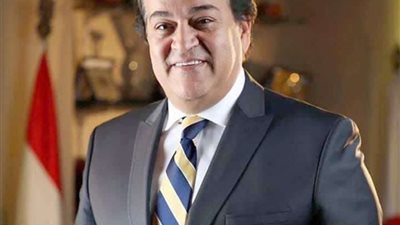 وصول 27 حضانة جديدة للأطفال لمستشفيات قنا