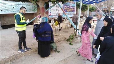 منافذ صرف المعاشات تشهد إقبال عدد كبير من المواطنين بالقليوبية