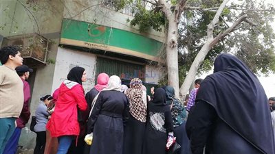 انتظام الصرف وجهود مكثفة للمجتمع المدني لمساعدة أصحاب المعاشات