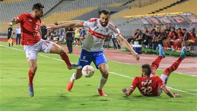 علي فوزي يشعل الصراع بين الأهلي والزمالك