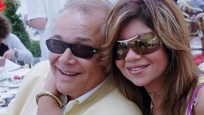 بوسي شلبي تنشر فيديو جديد من داخل منزل نور الشريف