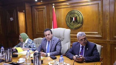 وزير التعليم العالي: تبادل للخبرات بين الجامعات المصرية والكولومبية فى المجالات ذات الاهتمام المشترك