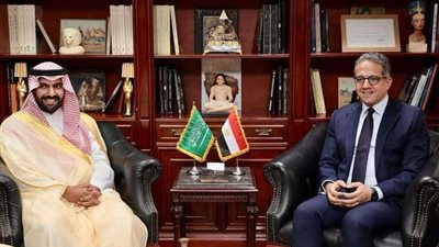 عناني يلتقى بوزير الثقافة السعودي لبحث تعزيز أوجه التعاون بين البلدين