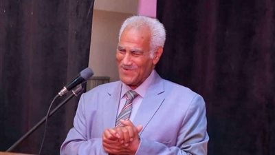 غداَ.. قصر ثقافة قنا يستضيف الشاعر عبد الستار سليم