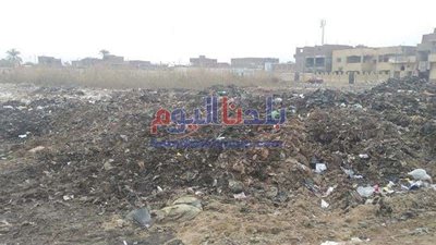 رفع 7 آلاف و300 م3 قمامة ومخلفات بناء من المقالب العشوائية بالشرقية