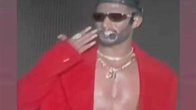 ما هو سر إحياء محمد رمضان حفلاته الغنائية رغم صدور قرار بإيقافه؟