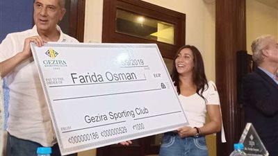 فريدة عثمان: إجراءات الحجر الصحي مهمة جدًا