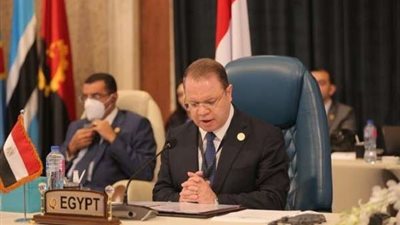 3 تهم  ضد مبروك عطية في بلاغ للنائب العام لإهانته سيدات مصر