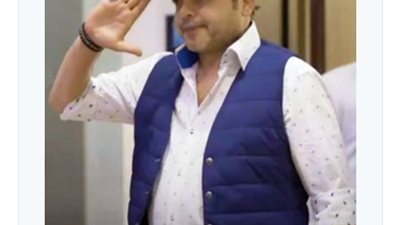 هنيدي يناشد بإنقاذ حياة الطفلة رقية