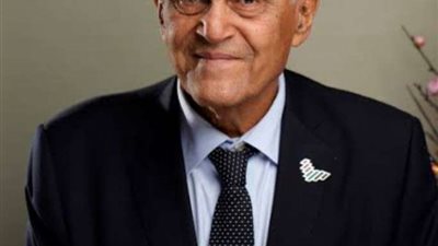 مجدي يعقوب: التواضع في العلم والإيمان بالعمل من أسباب النجاح.. ومعجب بمحمد صلاح