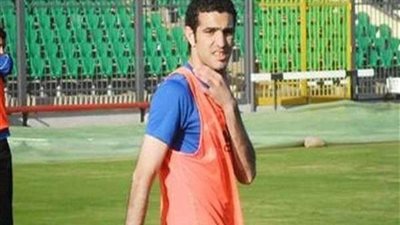 إيهاب المصري: محمد صلاح والنني وقعوا للنادي المصري