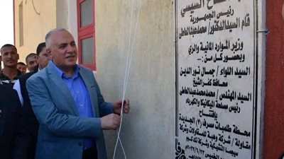 لخدمة 86 ألف فدان.. وزير الري يفتتح محطة طلمبات 
