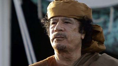 حقيقة ظهور جثة معمر القذافي في صحراء ليبيا.. فيديو