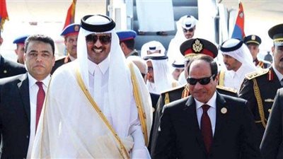 السيسي يستقبل أمير قطر في قصر الاتحادية لبحث سبل التعاون بين البلدين