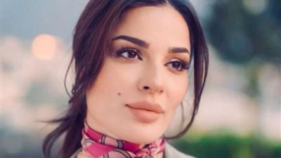 نادين نجيم تثير الجدل بسبب تغريدة محذوفة