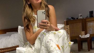 لم تنشر.. هنا شيحة تخطف الأنظار بإطلالة جذابة من مهرجان الجونة