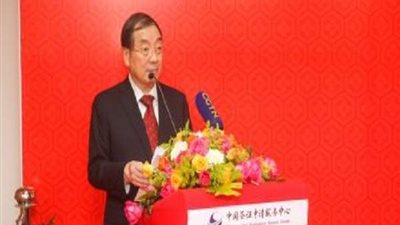 لمكافحة كورونا.. إنشاء خط إنتاج كمامات بين مصر والصين