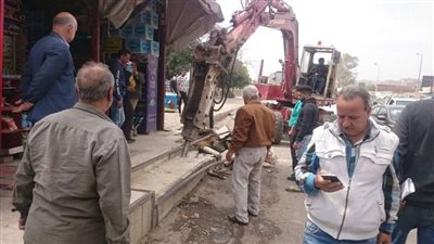 نائب محافظ القليوبية يشن حملة لإزالة التعديات على أملاك الدولة بشبرا