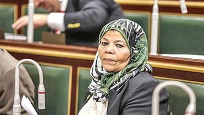 برلمانية: صرف منحة العمالة غير المنتظمة تعكس اهتمام الرئيس السيسي بمحدودي الدخل