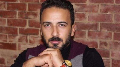 محمد مهران يستقبل طفله الأول ويكشف عن اسمه