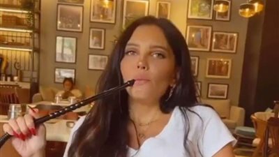 على طريقة فيفي عبده في 