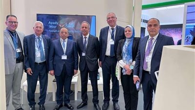 وزير التنمية المحلية يفتتح معرض 