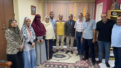 إجتمـاع لجـنة المضـادات الحيوية بصحة قنا