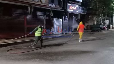 الهلال الأحمر يواصل حملات تعقيم الشوارع والمنشآت الخدمية بالبحر الأحمر
