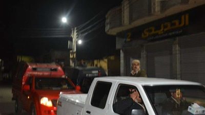 ملثمون يطلقون النار على فلاح بمنية النصر