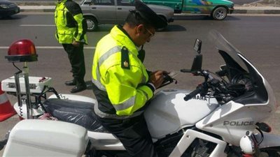 المرور يضبط 954 مخالفة خلال 24 ساعة بالقاهرة والجيزة