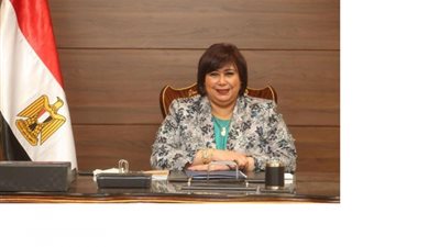 وزيرة الثقافة ترشح عددًا من الفرق الفنية للمشاركة فى المحافل الدولية