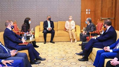 «فؤاد» تناقش التعاون مع نظيرتها الأسترالية