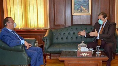 أبو العينين: نسعى خلال الفترة القادمة لتفعيل عدد من المشروعات الإستثمارية بالإسكندرية