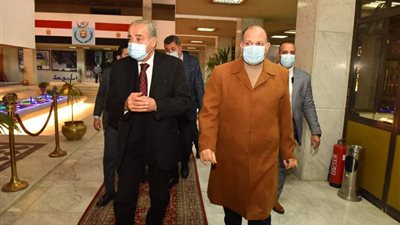 وزير التموين: لا مساس ببطاقات تموين المطلقات