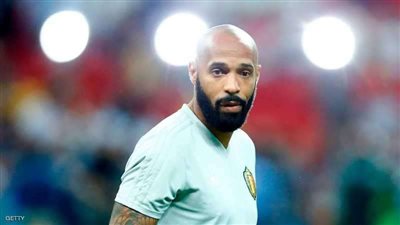 بيع قميص هنري التاريخي لدعم الجهود الصحية