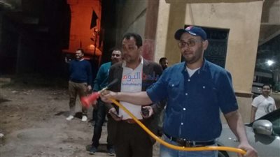 محليات سمالوط تستكمل أعمال الرش والتطهير بالتعاون مع حملة دعم مؤسسات الدولة