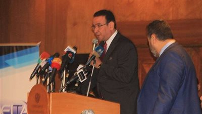 مجدي عبدالغني: لا أهاجم الأهلي.. ولكن الإدارة تخطيء