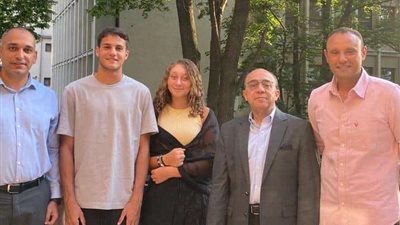 السفير المصري في التشيك يستقبل بعثة منتخب مصر للناشئين للتنس