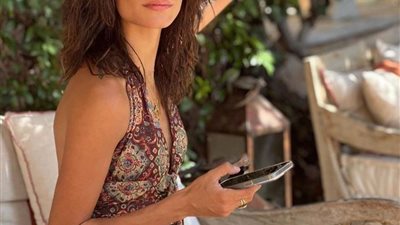 يارا عزمي تبهر متابعيها بإطلالة صيفية (صور)