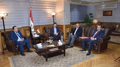 التفاصيل الكاملة لجلسة محمود الخطيب مع وزير الشباب