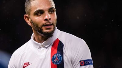 الظهير الأيسر لباريس سان جيرمان يرفض خوض أي تجارب جديدة