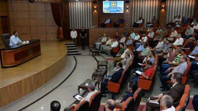 أهالى قرية ميت الخولى يكرمون أبناءهم من حفظة القرآن الكريم