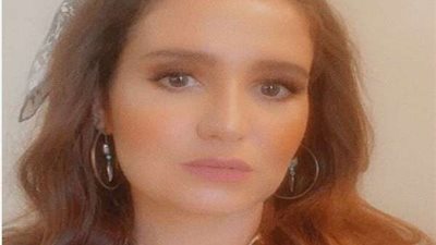 بالصور.. هنا شيحة تكشف كواليس مسلسل شاهد عيان