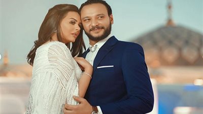 أحمد خالد صالح يحتفل بعيد الأضحى رفقة زوجته