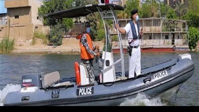 يمر بأزمة نفسية.. إنقاذ مواطن ألقى بنفسه من أعلى كوبرى قصر النيل