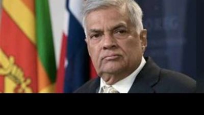 الشرطة السريلانكية: محتجون أحرقوا منزل رئيس الوزراء