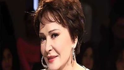 يضع الفن فى طريقه الصحيح.. إشادة لبلبة عن منتدى المتحدة للإبداع